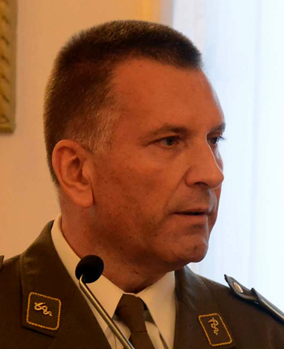 dr Bratislav Živić